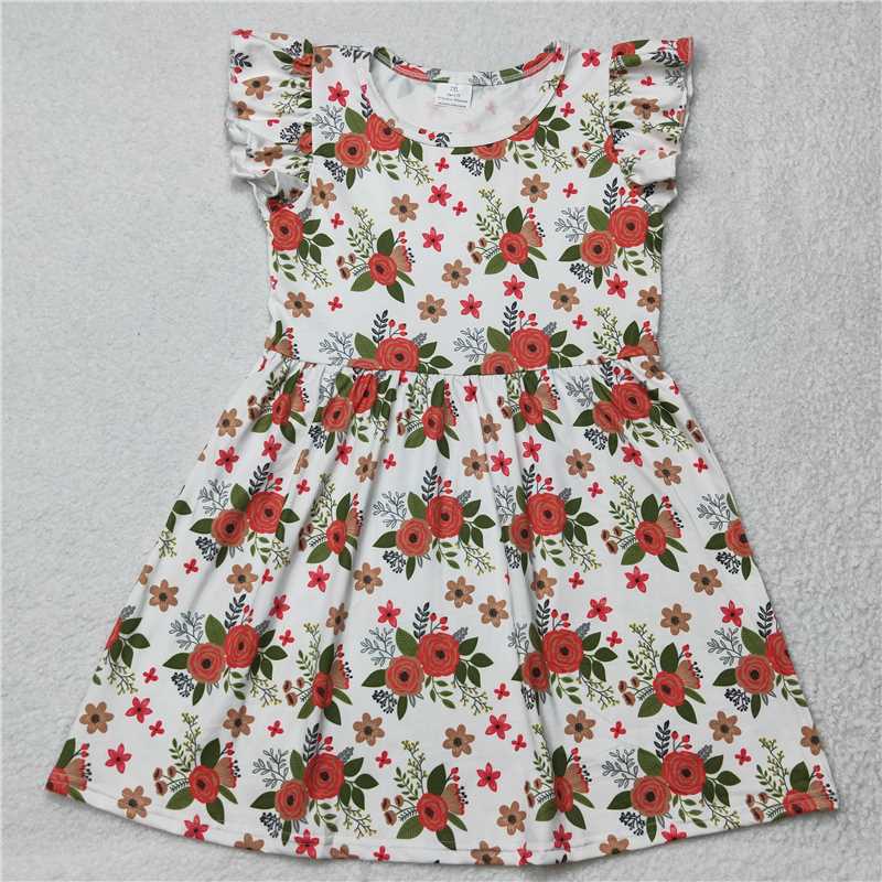 Red flowers, green leaves, white flying sleeves dress 红色花朵绿叶白色飞袖裙