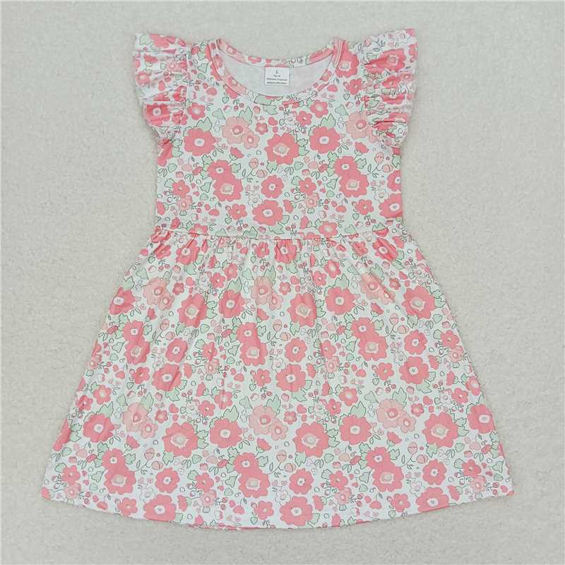 Red flowers, green leaves and white flying sleeve dress 红花绿叶白色飞袖裙