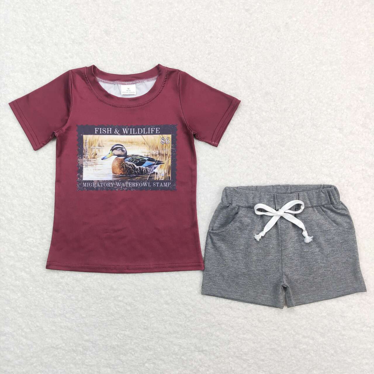 RTS NO MOQ BT0342+SS0133 fish wildlife duck stamp burgundy short sleeve light gray pocket shorts suit