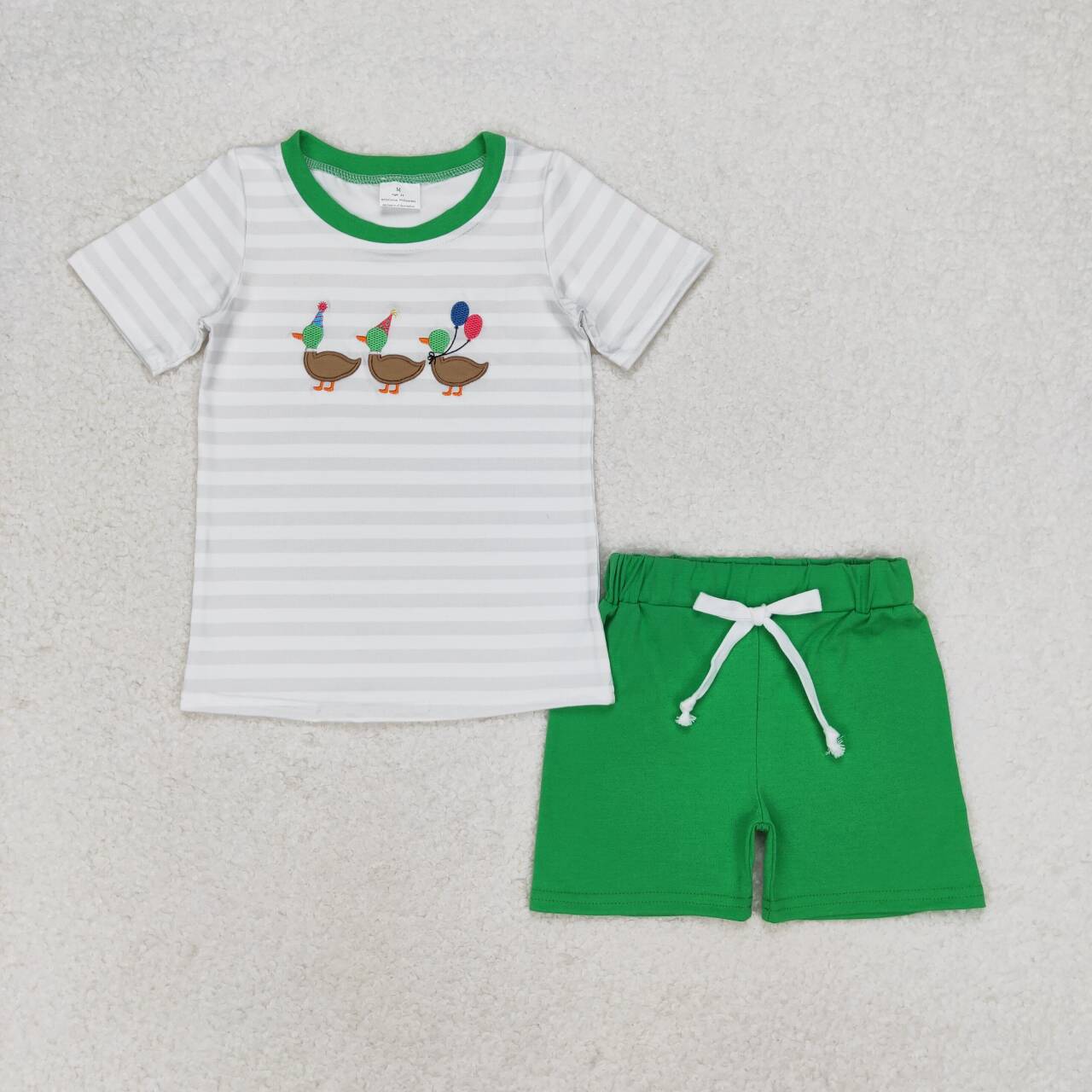 RTS NO MOQ(In Stock ) BSSO0926 Embroidered birthday balloon duck striped short-sleeved green shorts set