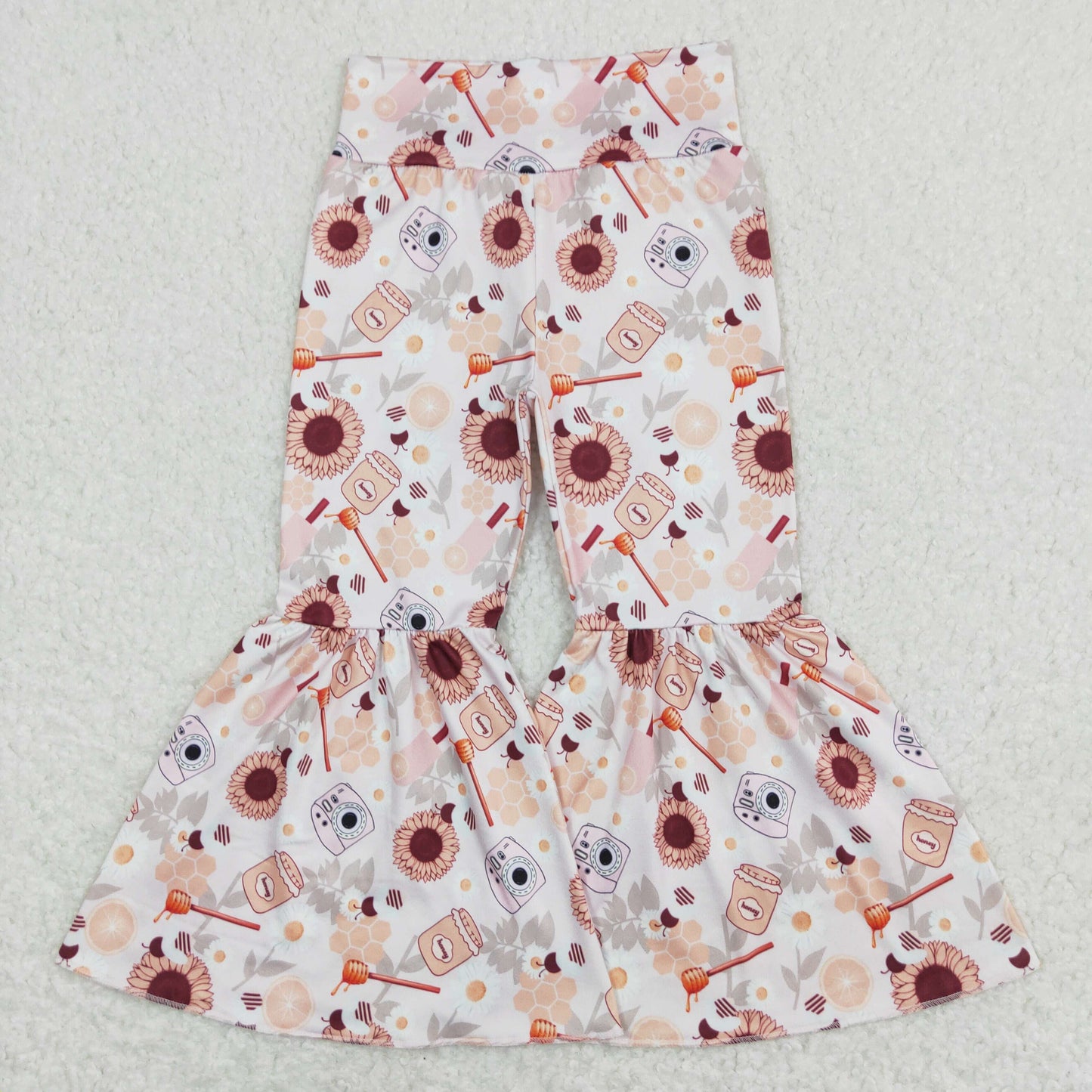 P0262 sunflower flower camera white pants