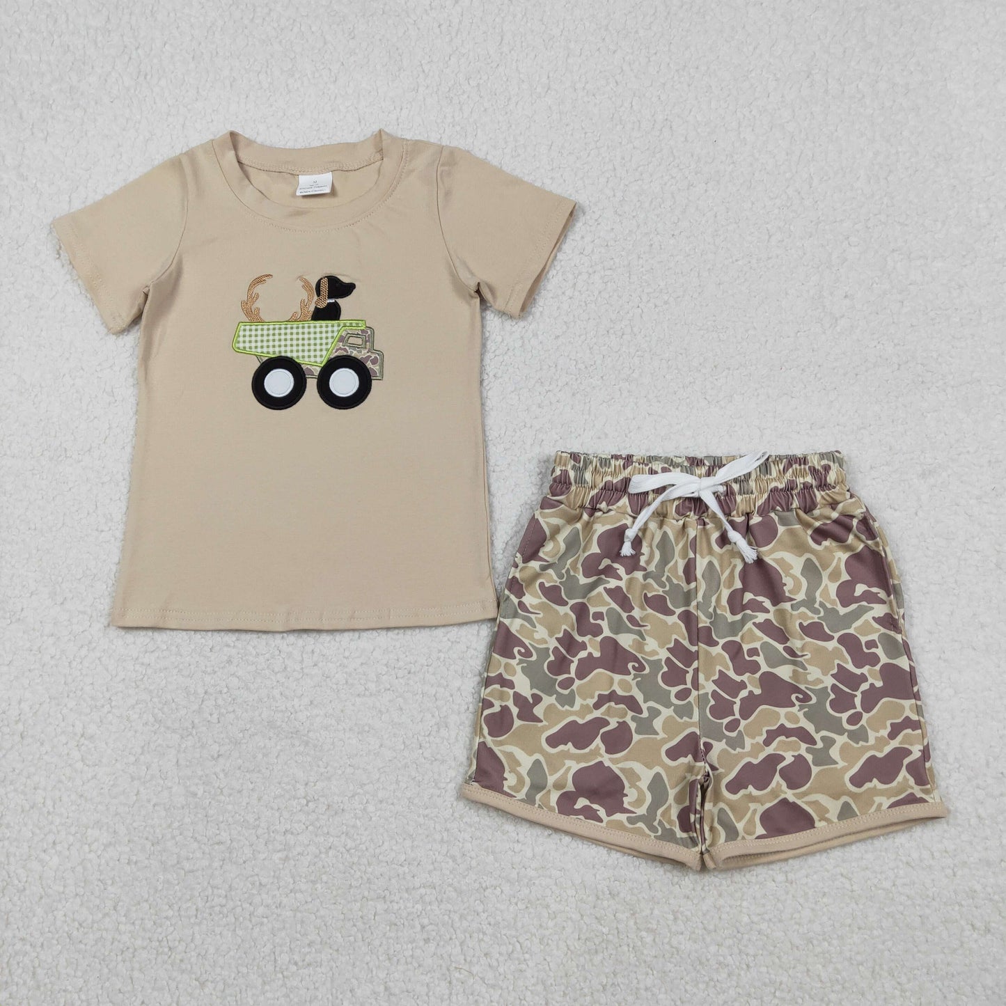 RTS NO MOQ(In Stock) Embroidered Antler Puppy Truck Short-Sleeve Camouflage Shorts Set