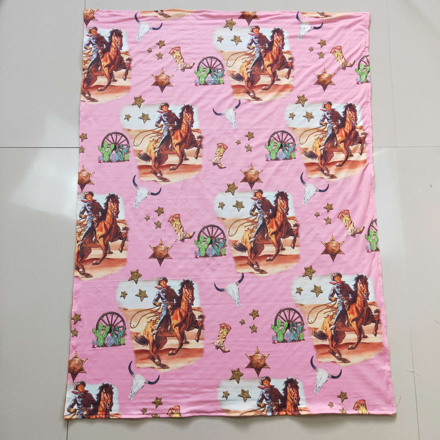 BL0035 Riding Saddle Cactus Pink Blanket