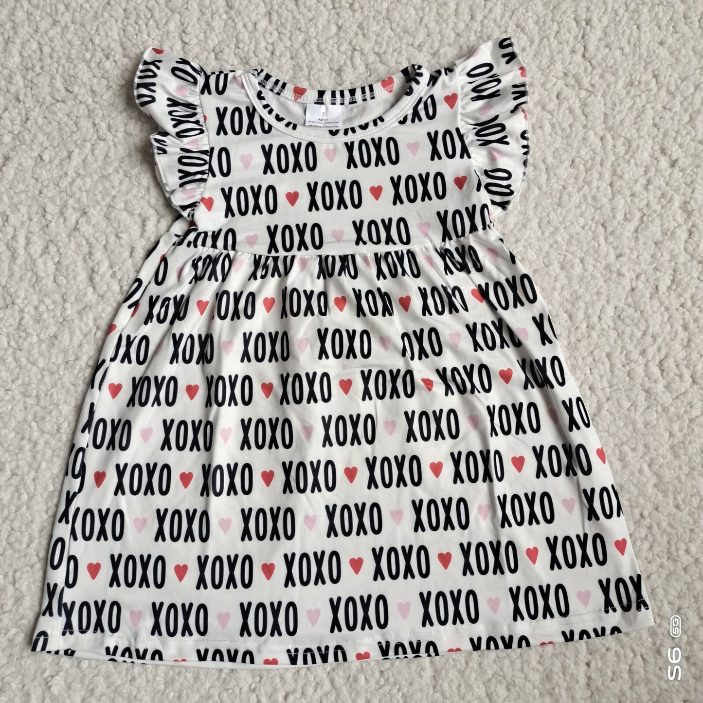 XOXO Valentine's Day Love White Flying Sleeve Dress XOXO情人节爱心白色飞袖裙