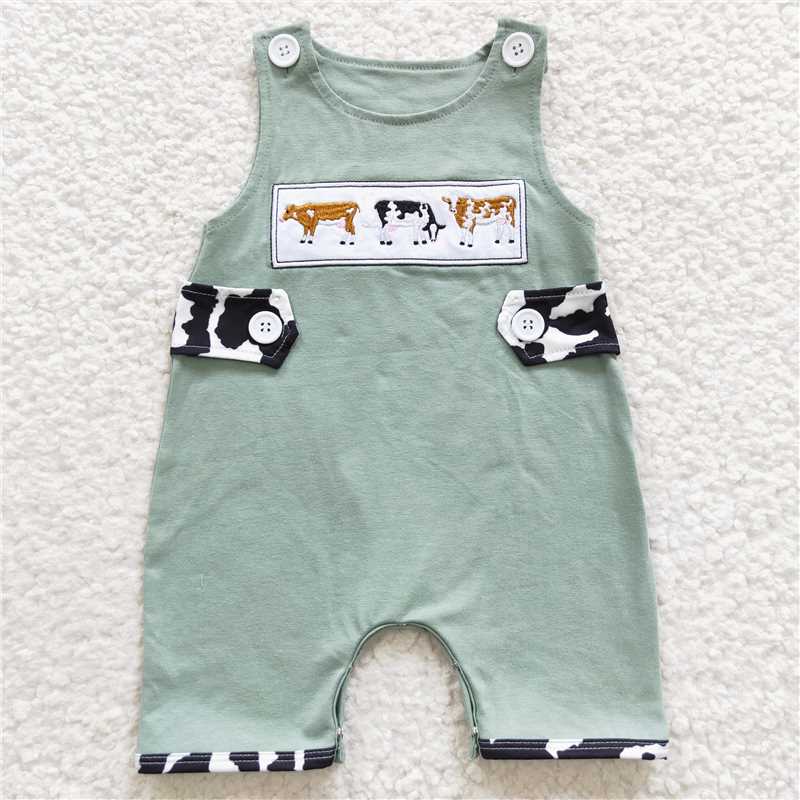 RTS	  BSSO0264 Boys Embroidered Cow Green Short Sleeve Cow Pattern Shorts