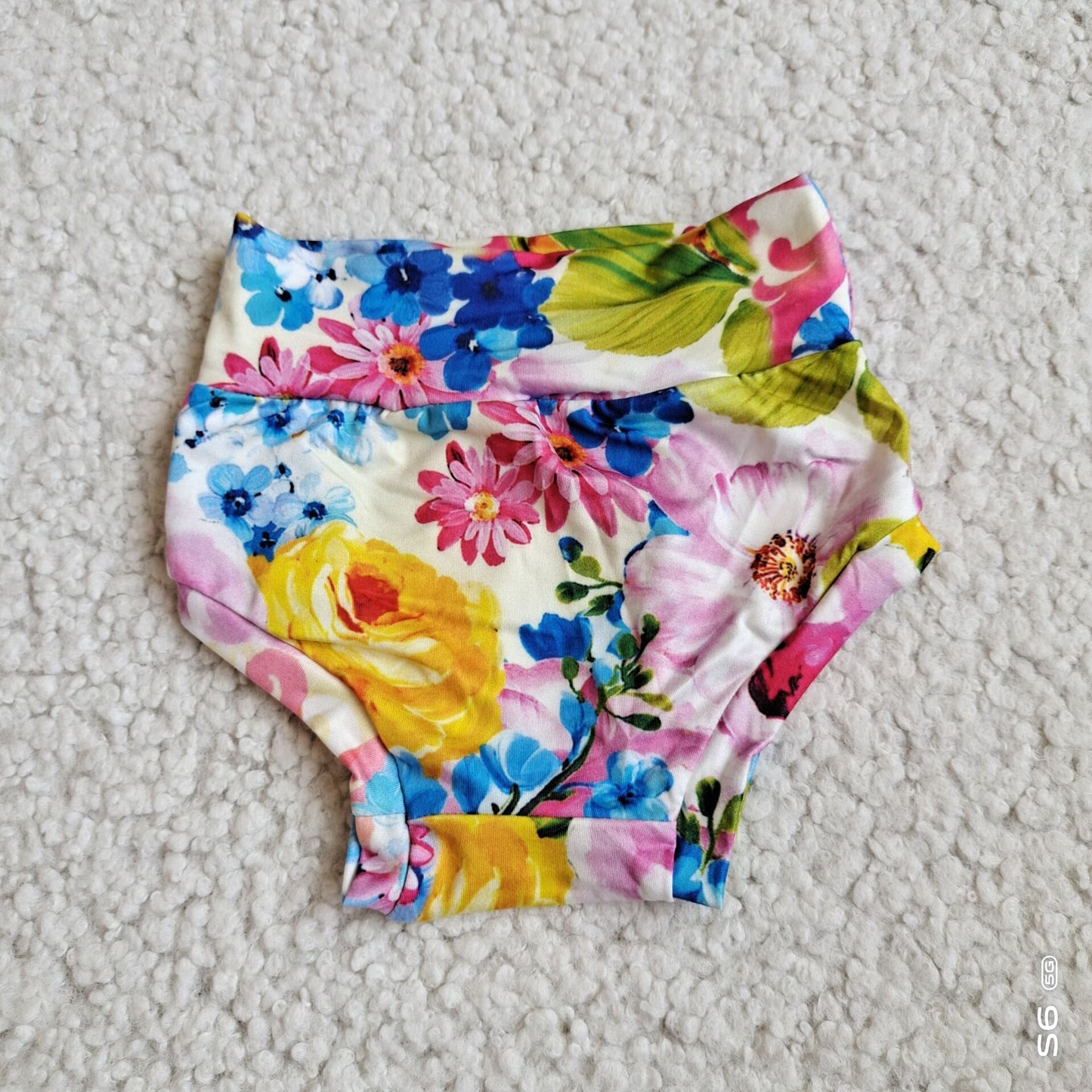 G2-4-5*.' Purple, yellow, blue, flower, green leaves thong