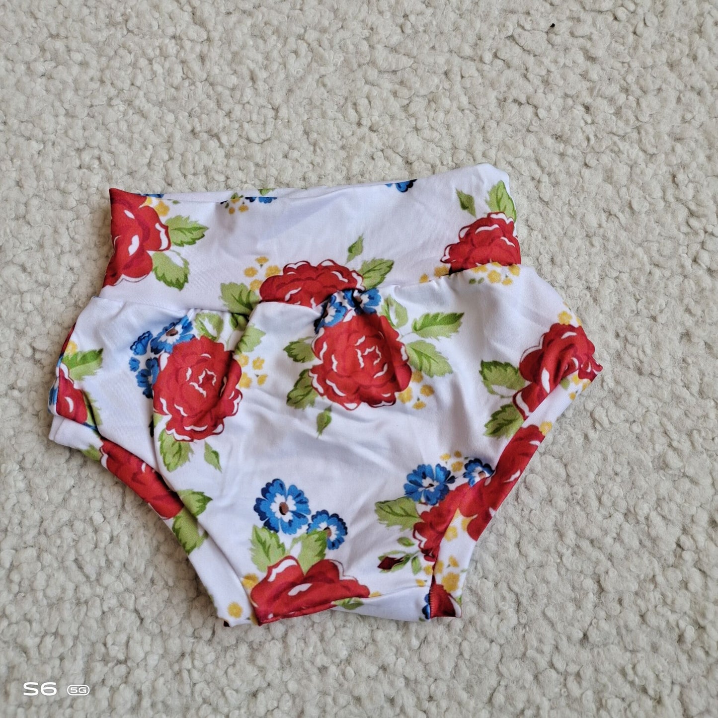 G2-4-9*= Red and blue floral thong