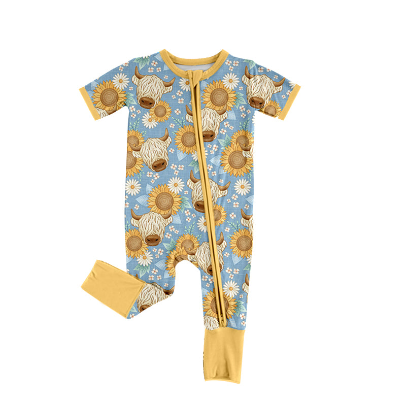 5.2custom each style moq 5eta 4-5week cow sunflower prints yellow girls outfits set and baby romper