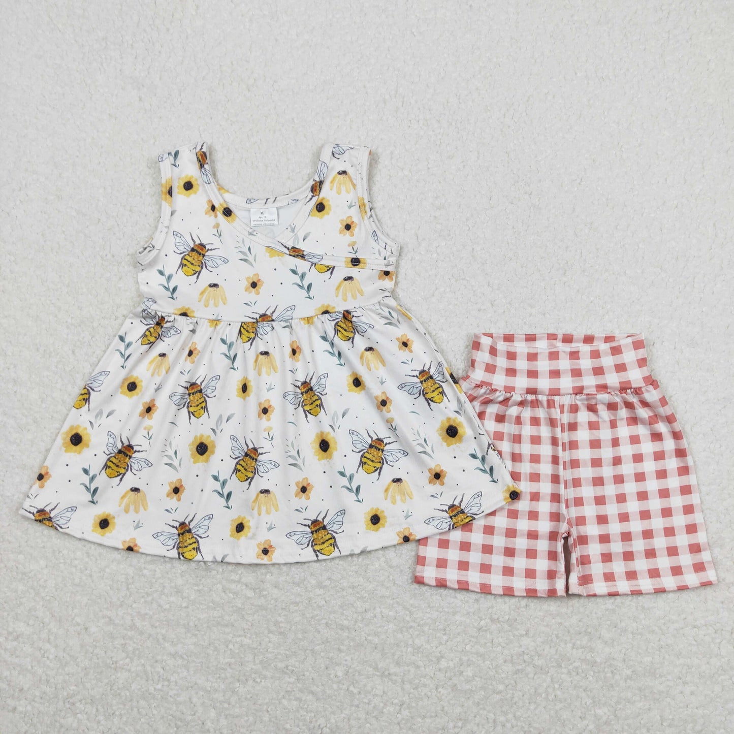 GSSO0743 Flower Bee Beige Sleeveless Red and White Plaid Shorts Suit