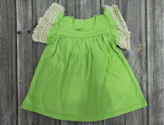 C8-9Green lace sleeve dress