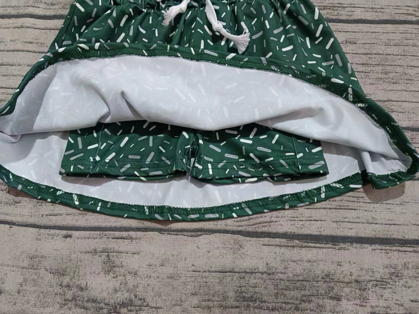 custom moq 3 eta 6-8weeks team adult and kids clothes girls green skirt