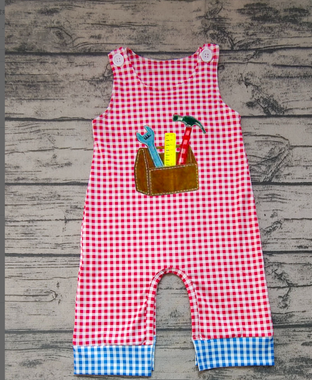 rts SR0822 Embroidery Hammer Tool Red and White Plaid Sleeveless Jumpsuit