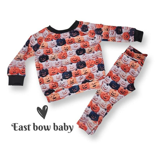 5.16custom each style moq 5eta 4-5week Halloween pumpkin prints long sleeves with long pants