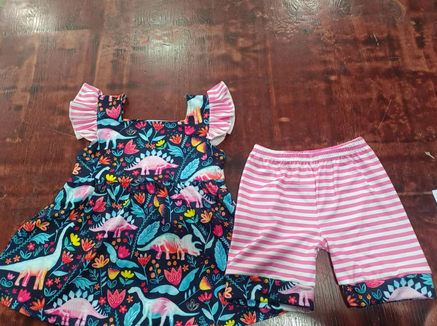 custom moq 5 eta 5weeks mix size Summer girls colorful dinosaur fly sleeve shorts suit