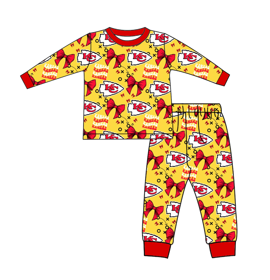 Custom moq 3 eat about 6/8weeks moq 5 eta 5/6weeks long sleeve and long pants set
