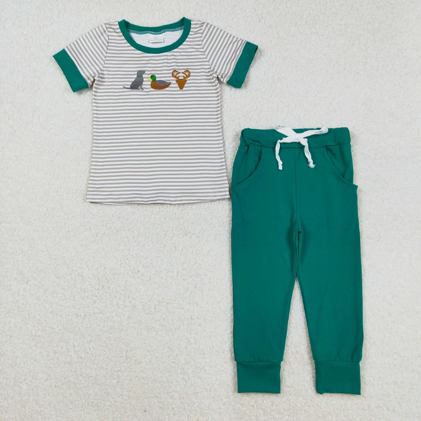 RTS NO MOQ（In Stock) BSPO0154 Embroidered Dog, Duck, Deer, Gray and White Striped Short-Sleeved Green Pants Set