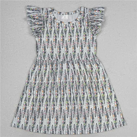 G4-4-3. Feather colored dots flying sleeve dress
