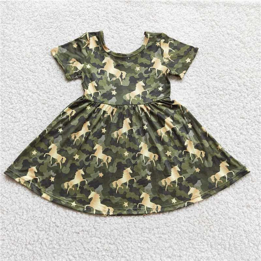 Yellow horse camouflage short sleeve dress 黄色马迷彩短袖裙