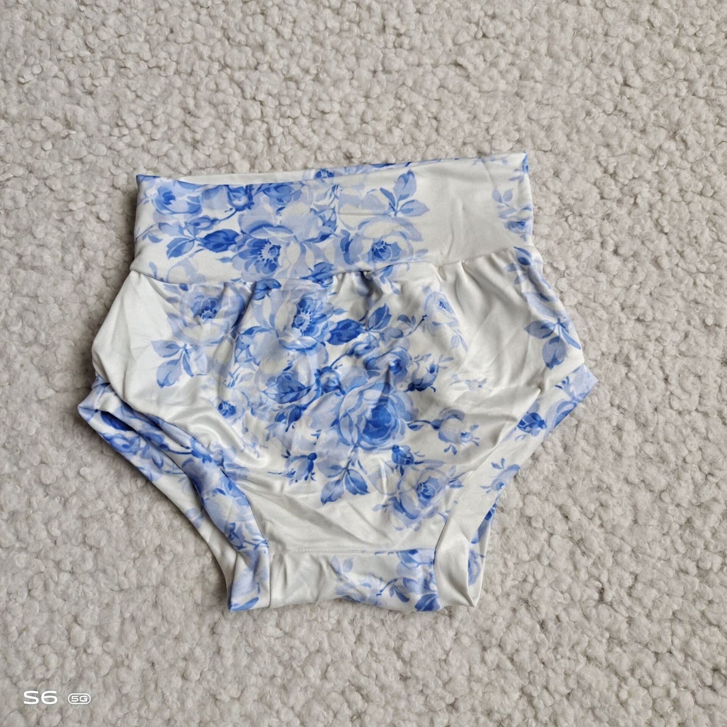 G2-12-4,; Blue ink flower thong