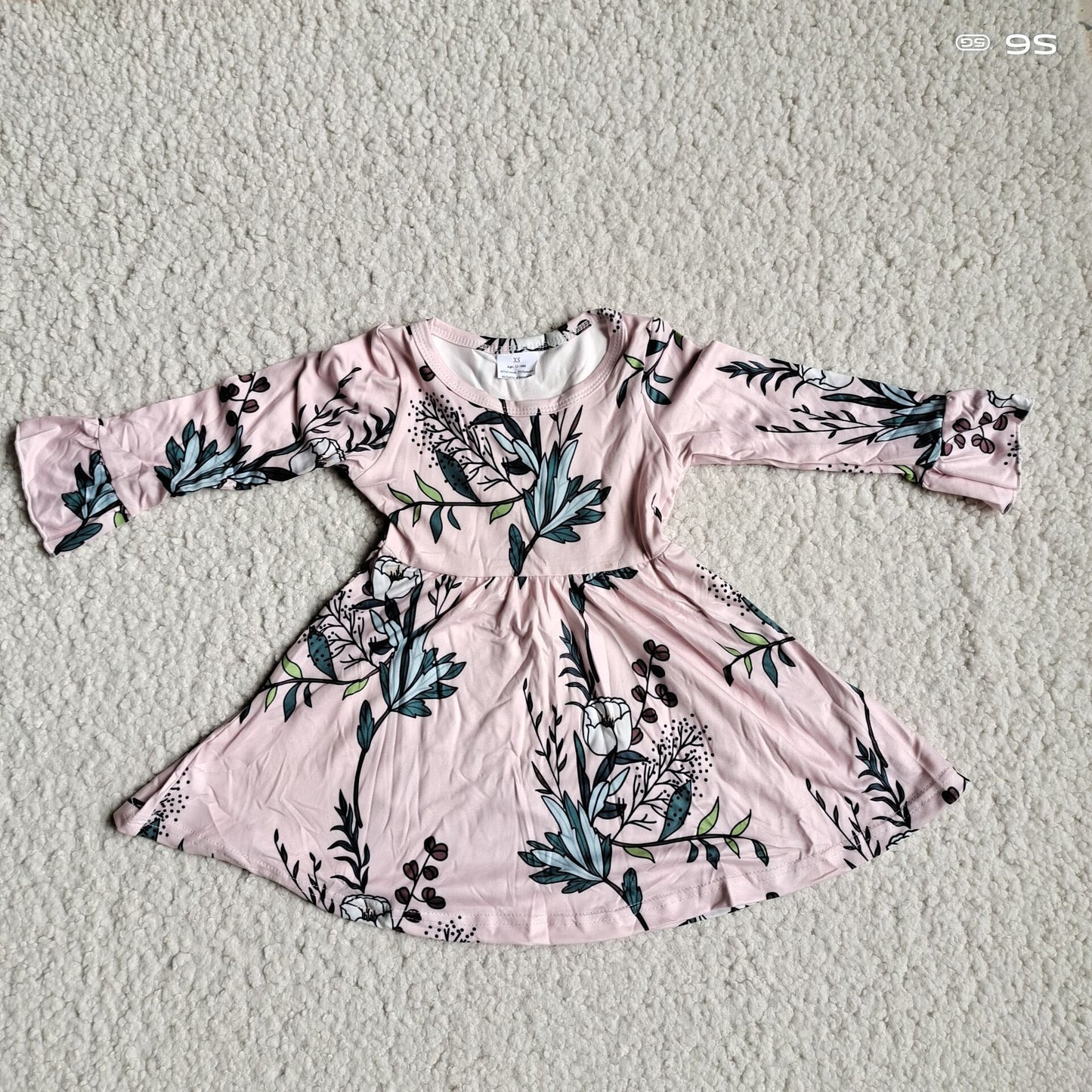 RTS NO MOQ SALES G2-24*= Light pink long-sleeved dress with buds and leaves