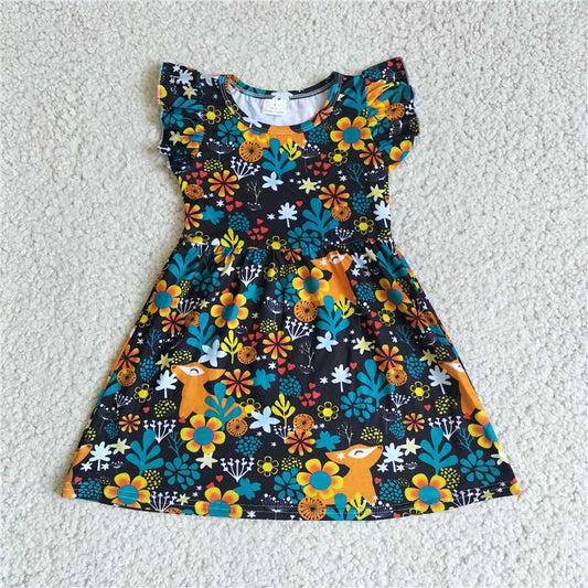 G4-17-2/. Yellow-green floral dress with black flying sleeves（复制）