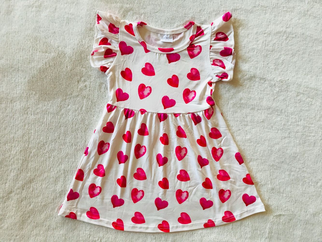 RTS SALES NO MOQ G2-19-9. Red heart-shaped flying sleeves dress