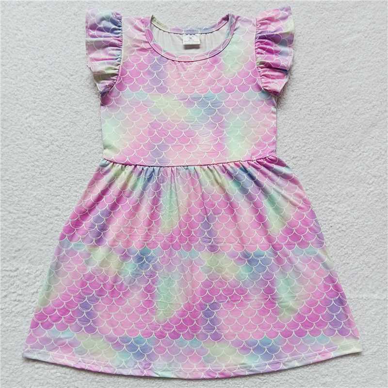 Colorful fish scale flying sleeve dress 彩色鱼鳞片飞袖裙