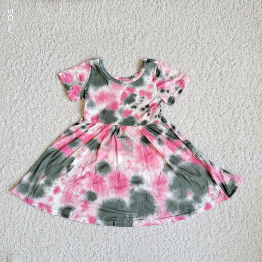 G4-11*\[ Green and pink short-sleeved skirt