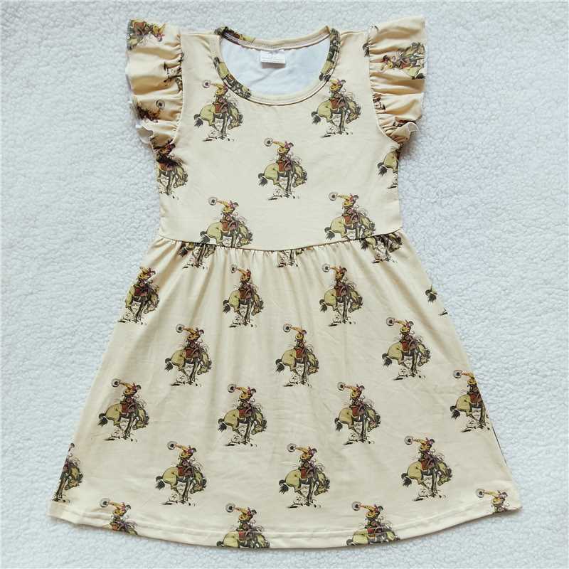 Horse riding light yellow flying sleeve dress 骑马淡黄色飞袖裙