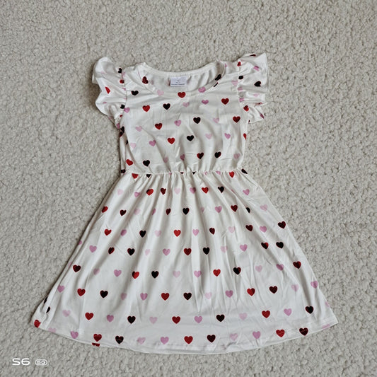 Red pink love heart white flying sleeve dress 红粉色爱心白色飞袖裙