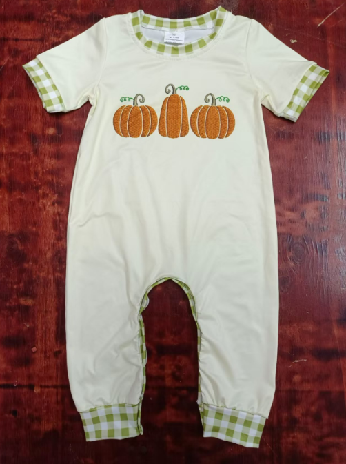 Custom moq 3 eta 6-7weeks  Beige short-sleeved and long-pants jumpsuit with embroidered pumpkin