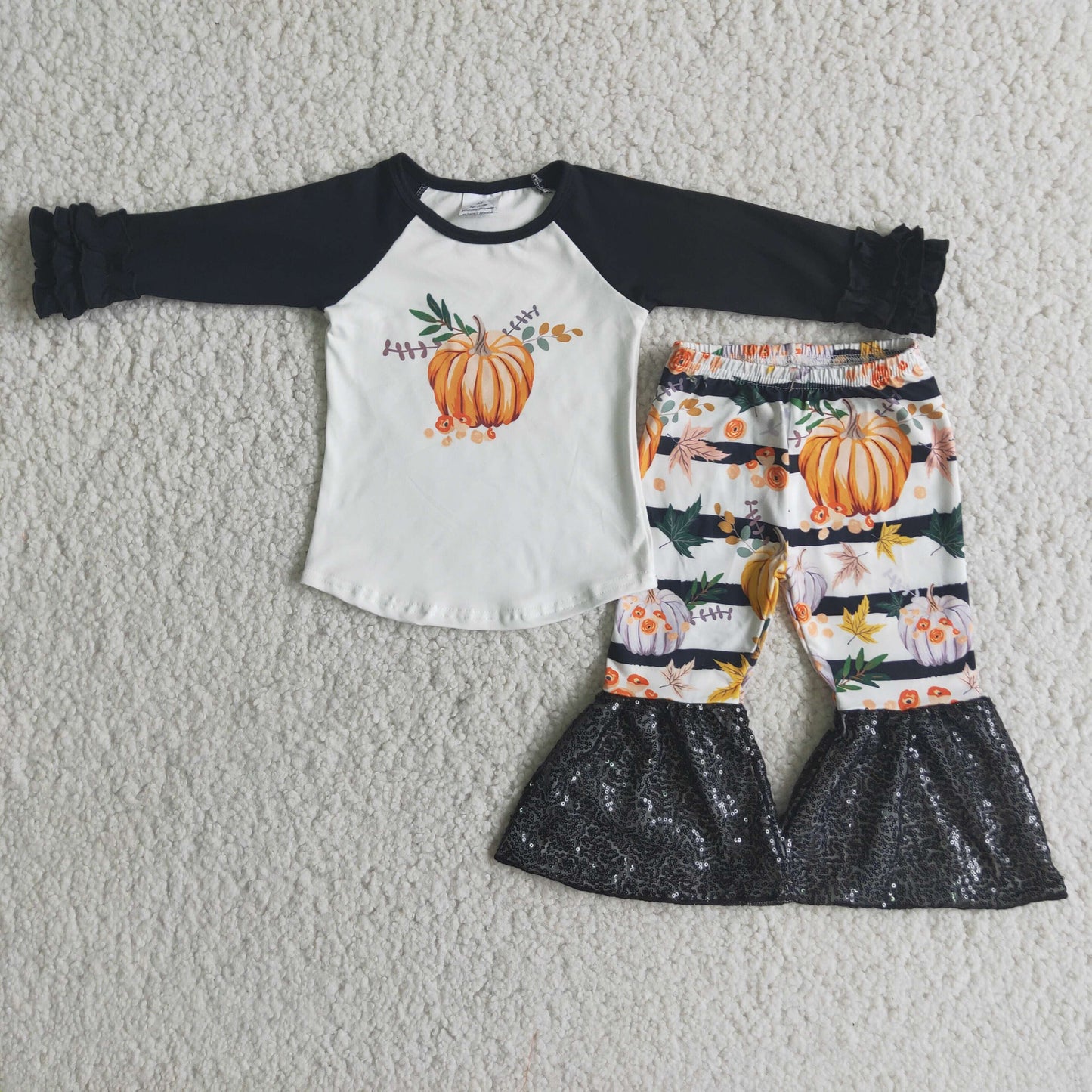 6 A20-29 Pumpkin top long sleeve black sequin flared pants