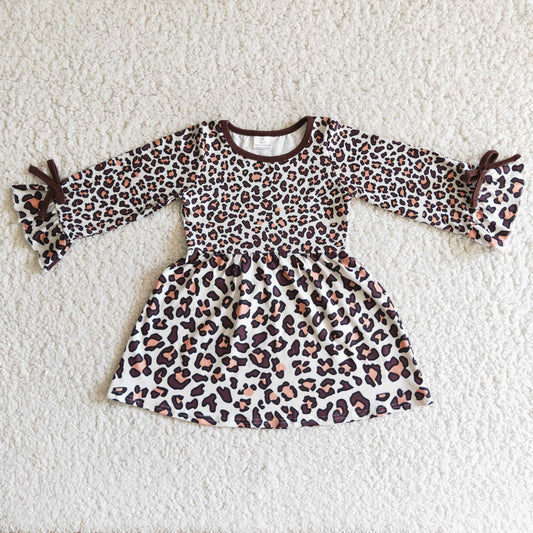 6 A6-13 leopard print long sleeve dress