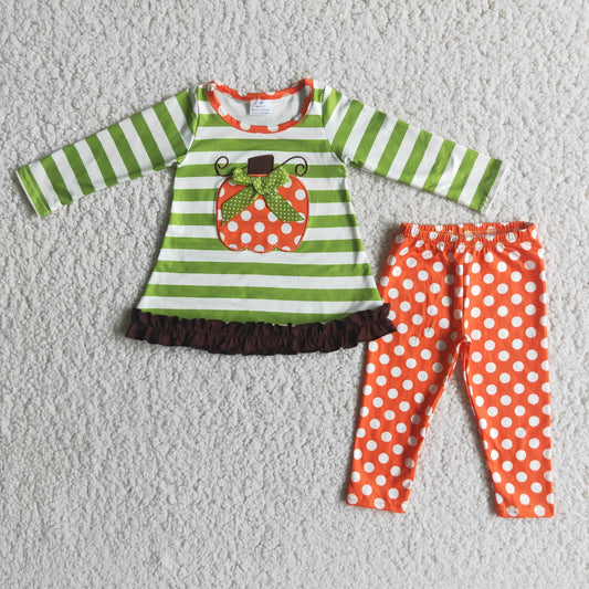 6 B4-3 Pumpkin striped long-sleeved top and red polka dot trousers suit