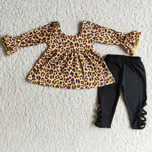 6 B6-40 Leopard print long-sleeved top and black strappy trousers suit