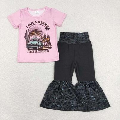 P0221 Leopard print flared black trousers +GT0406 I got a heart like a truck riding truck pink short sleeve top