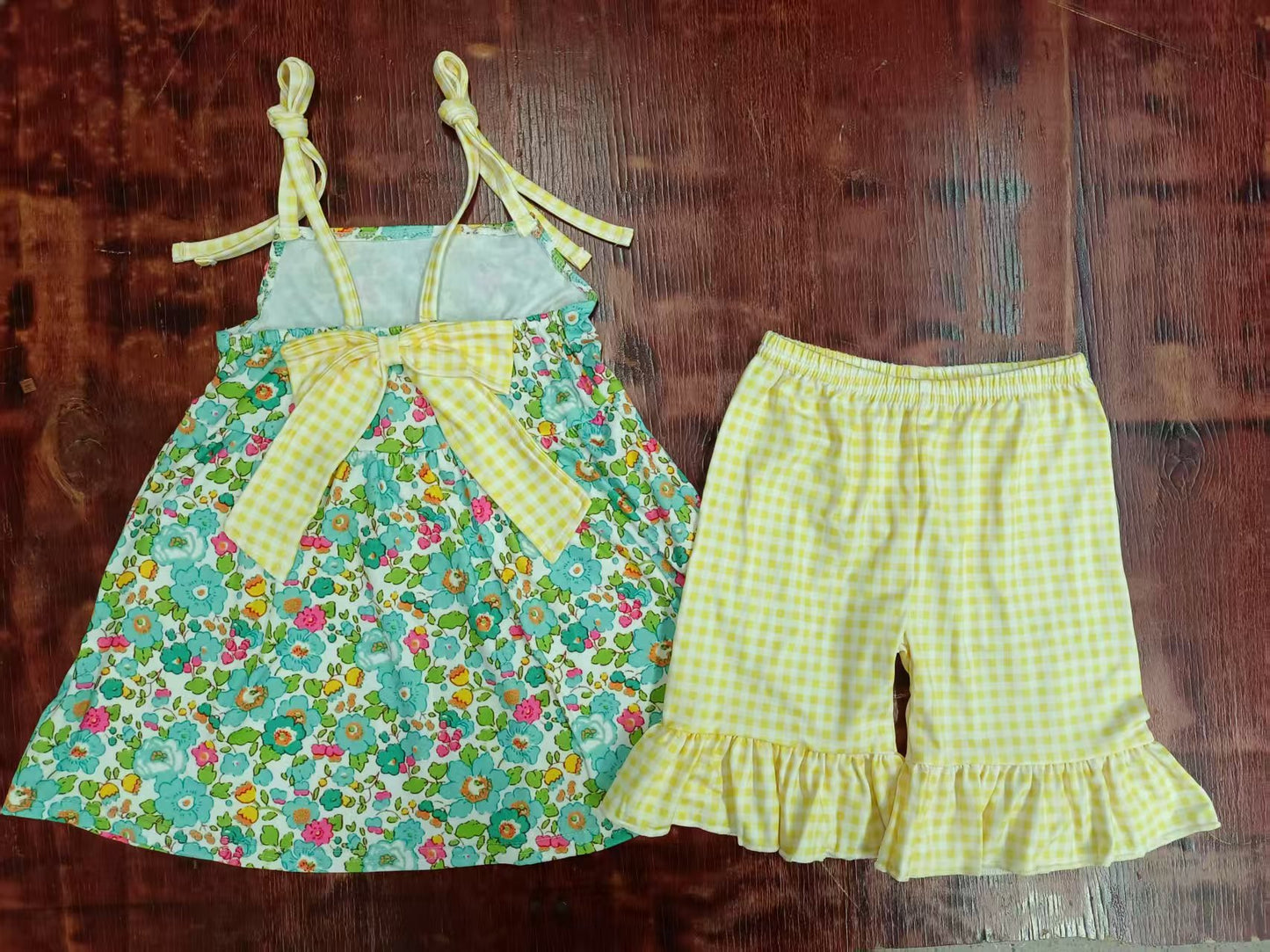 Custom moq 3 eta 6-7weeks baby girls clothes floral suspender shorts sets