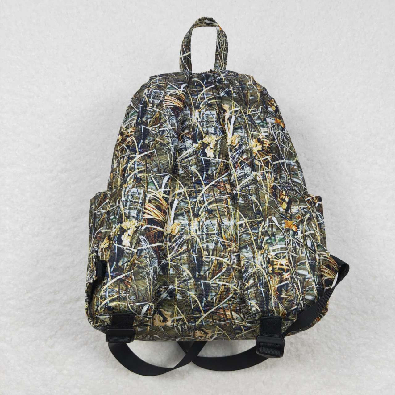 BA0139 Straw Camouflage Leaf Backpack