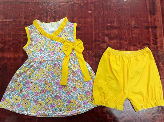 custom moq 5 eta 4-6weeks summer baby girls clothes floral yellow sleeveless shorts sets