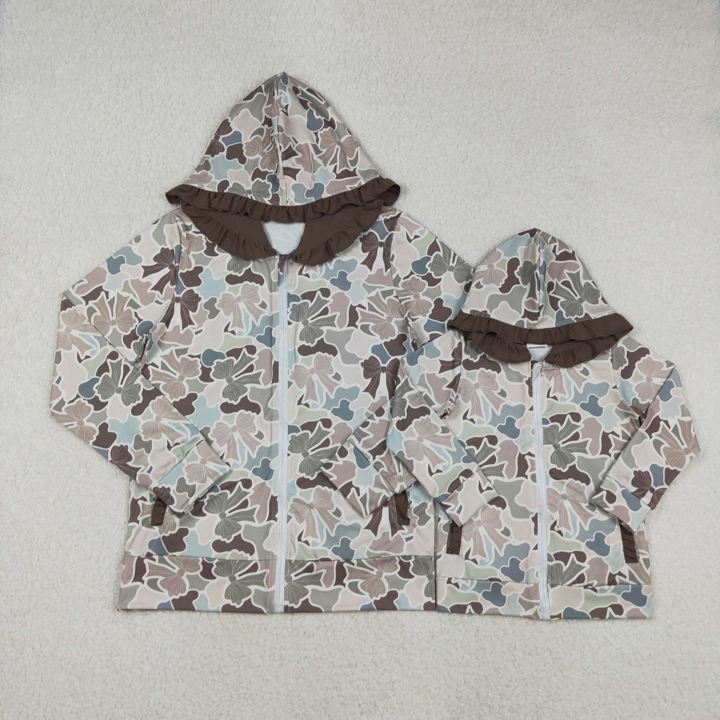 12/18m-7/8t RTS NO MOQ Sibling baby girl clothes and Adult clothes camouflage bow  hooded long sleeve tops and adult top