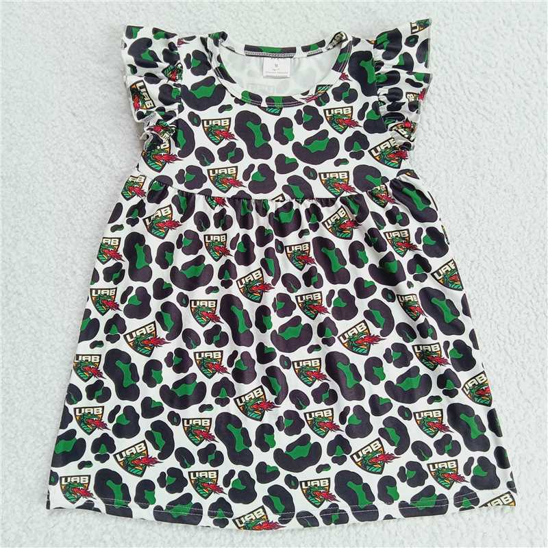 Fire-breathing dragon black and green spotted flying sleeve dress 喷火恶龙黑绿斑点飞袖裙