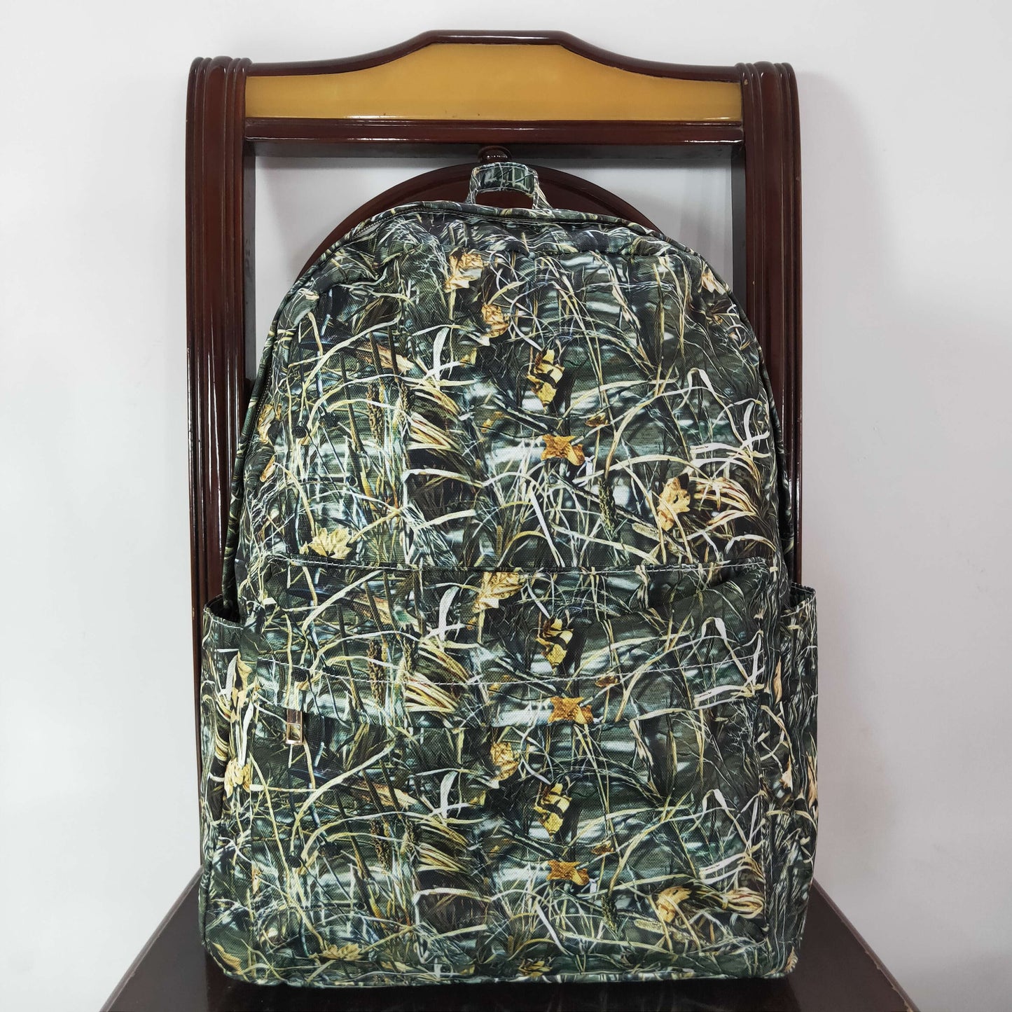 BA0139 Straw Camouflage Leaf Backpack