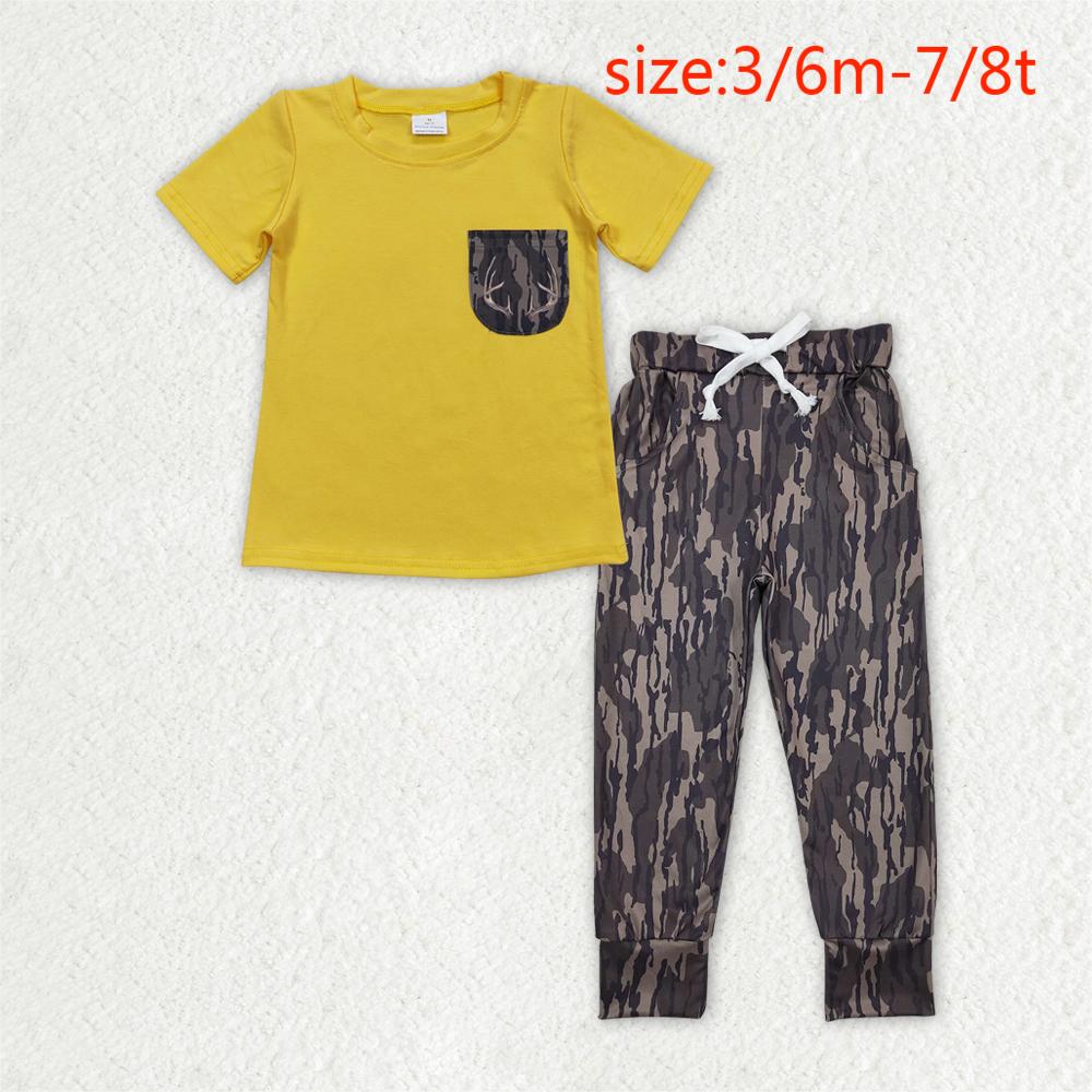 BT0604+P0432 Antler Camouflage Pocket Beige Short Sleeve Crop Top Camouflage Army Green Trousers