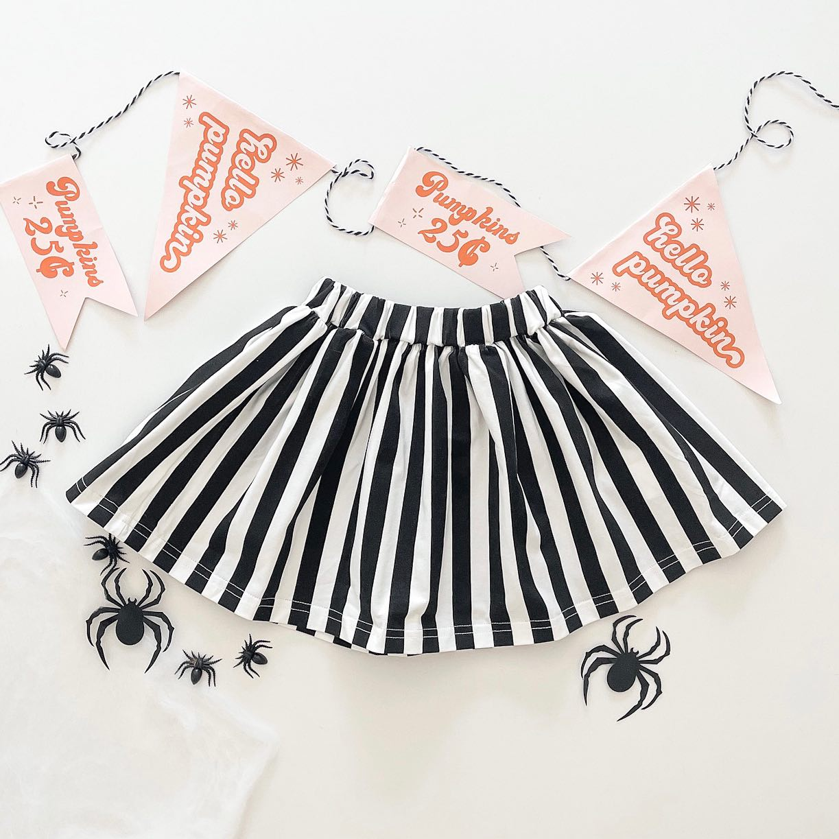 no moq GLK0030 pre-order baby girls clothes black and white striped skirt dress-2024.8.5