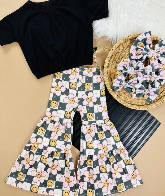 (Pre Order) No moq GSPO2198 Pre-order baby girl clothes smiley black short sleeve pants sets-2025.11.11