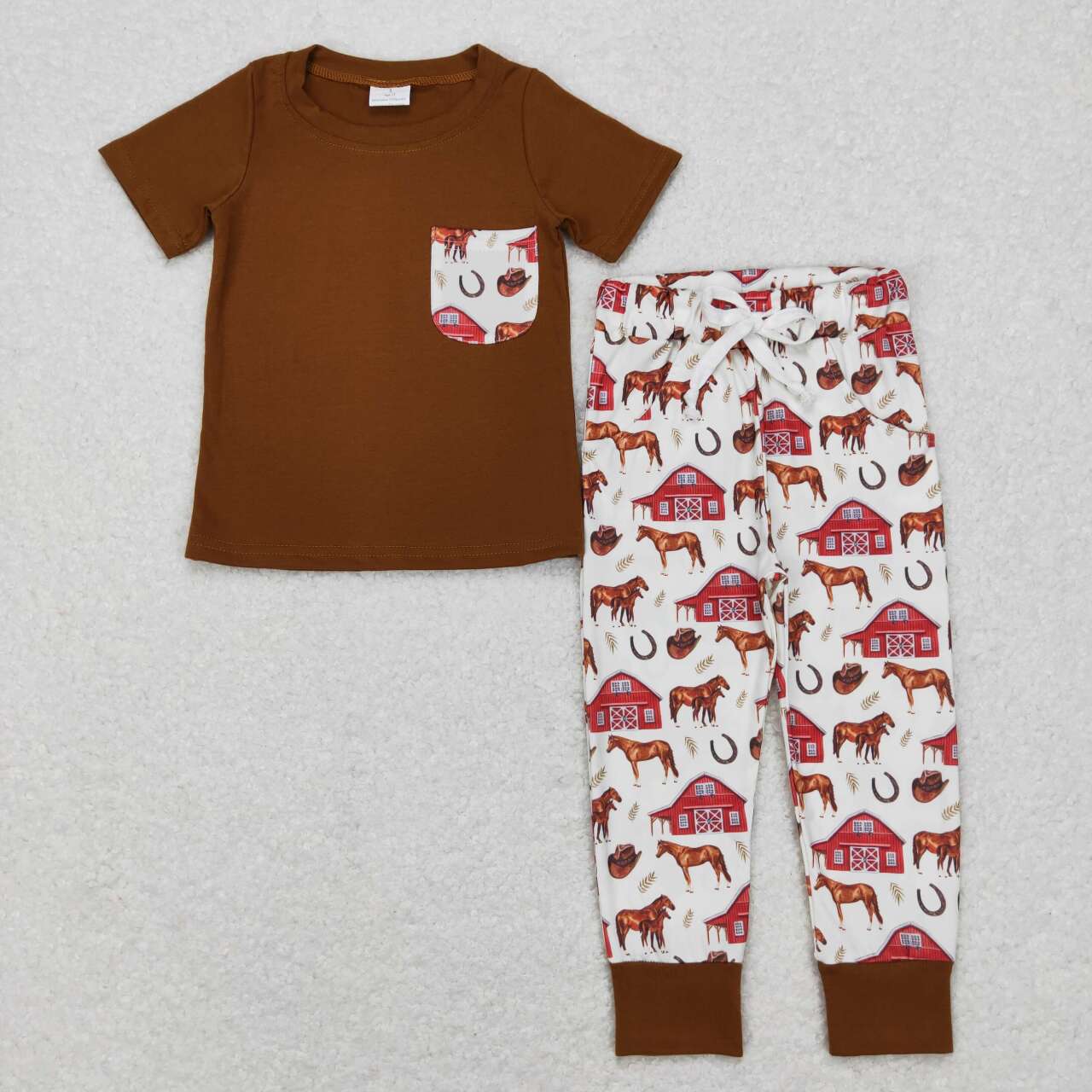 BSPO0207 Farm Red House Horse Pocket Brown Short Sleeve Beige Pants Suit