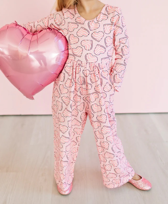 (Pre Order) No moq LR2680 PRE-ORDER baby girl clothes love long sleeve jumpsuit-2025.9.13