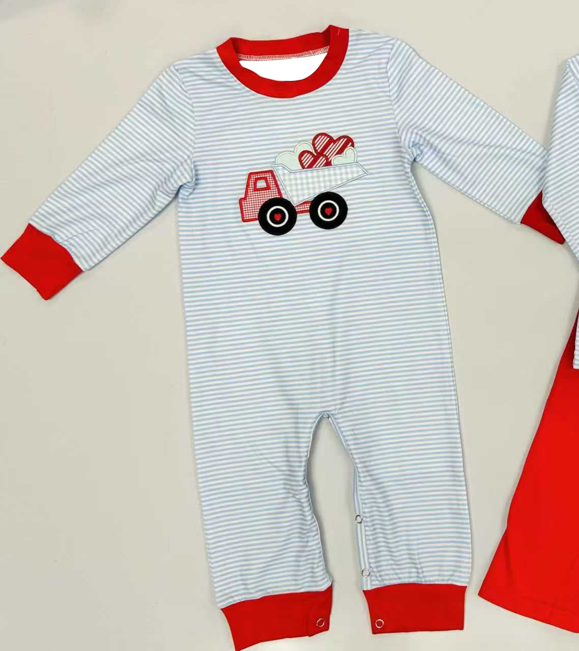 (Pre Order) No moq LR2922 pre-order baby boy clothes love long sleeve romper-2025.11.15