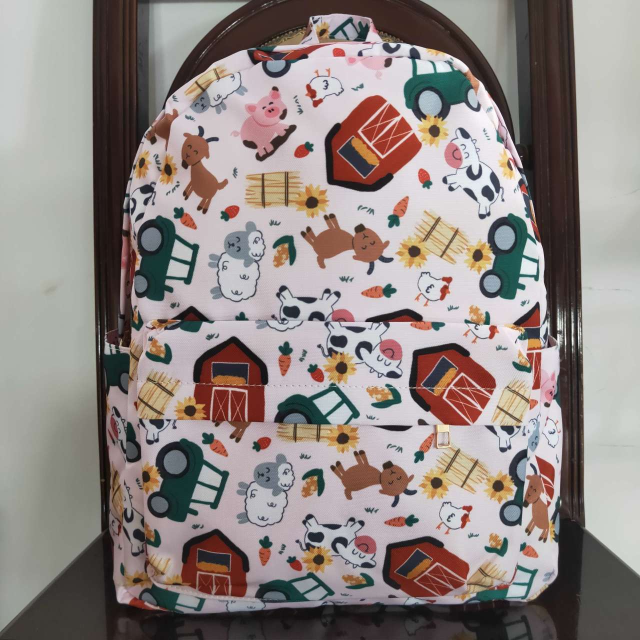 BA0141 Farm Animals Red House Tractor Backpack