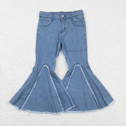 D6-29 Buttoned blue flared jeans